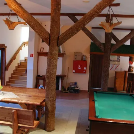 Ostoja Stara Basn Feriehus *